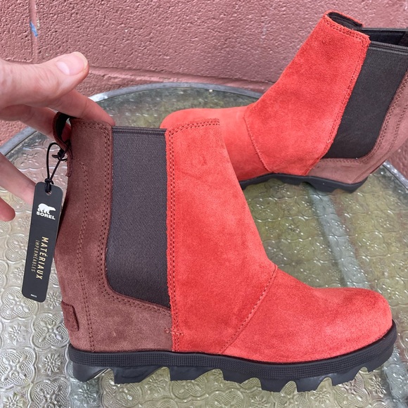 Sorel Joan Of Arctic Wedge Chelsea ll Boots Size 6 - Picture 2 of 13